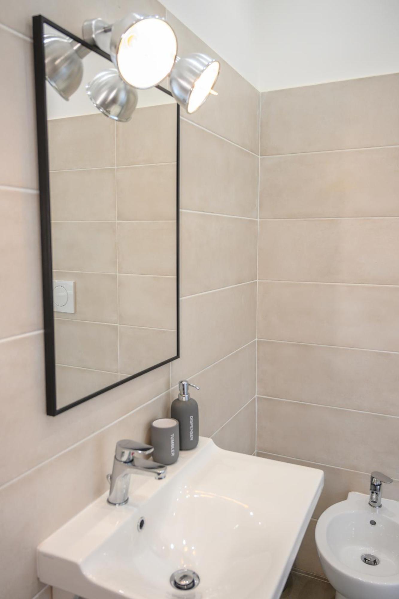 Laura Sweet Home Con Piscina Rome Bagian luar foto